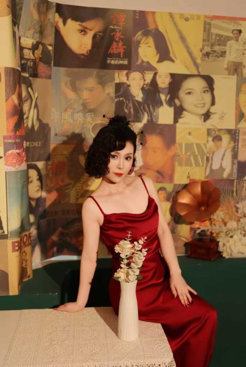 田田:时尚之光闪耀于模特舞台