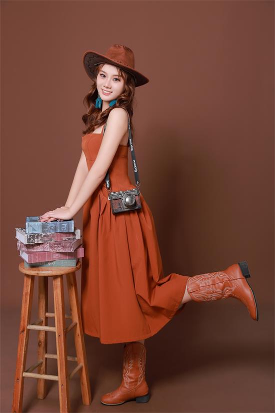 颜可可:惊艳亮相,优雅舞者气质令人心动!