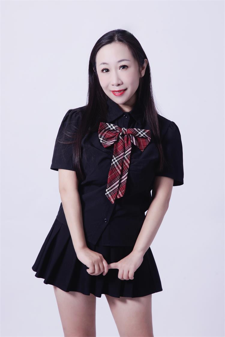 褚君:模特界的灵动精灵,引领时尚新潮流!